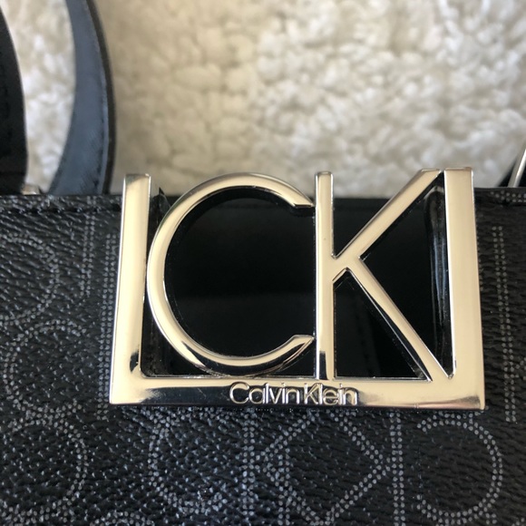 Calvin Klein Tote Purse - Picture 4 of 4